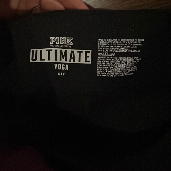 ♡PINK Ultimate capris - Picture 5 of 5